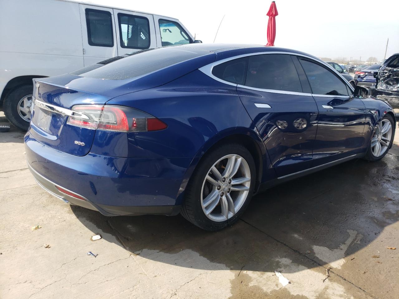 Photo 2 VIN: 5YJSA1E23FF108404 - TESLA MODEL S 