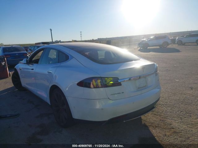 Photo 2 VIN: 5YJSA1E23GF128329 - TESLA MODEL S 