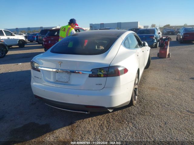 Photo 3 VIN: 5YJSA1E23GF128329 - TESLA MODEL S 