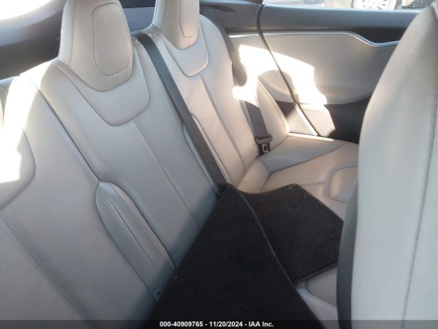 Photo 7 VIN: 5YJSA1E23GF128329 - TESLA MODEL S 