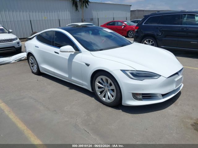 Photo 0 VIN: 5YJSA1E23GF146426 - TESLA MODEL S 