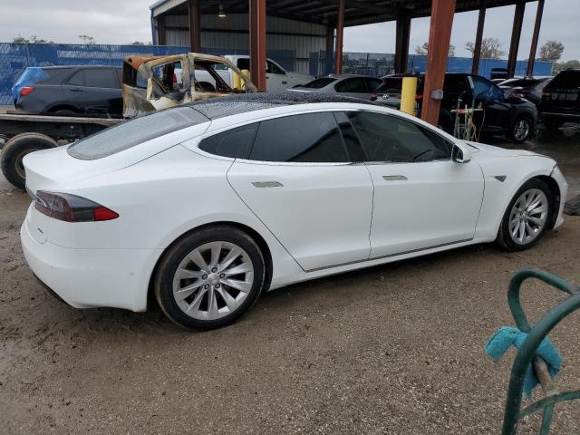 Photo 2 VIN: 5YJSA1E23GF147415 - TESLA MODEL S 