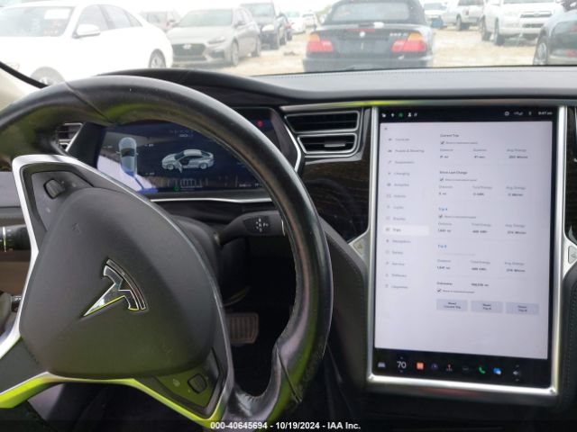 Photo 6 VIN: 5YJSA1E23HF175457 - TESLA MODEL S 