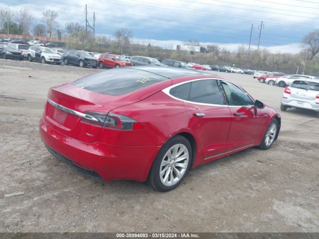 Photo 3 VIN: 5YJSA1E23HF188385 - TESLA MODEL S 