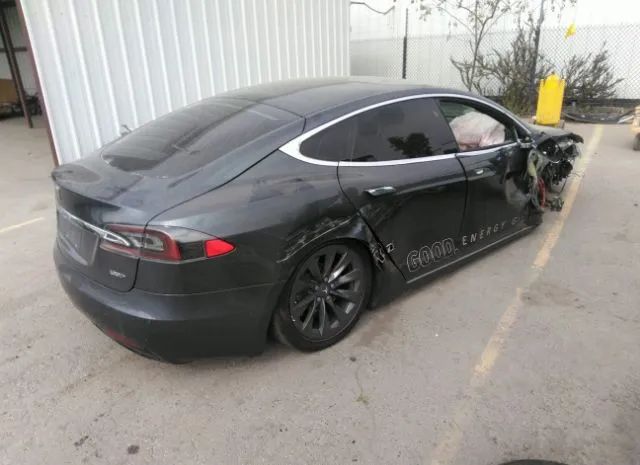 Photo 3 VIN: 5YJSA1E23HF232031 - TESLA MODEL S 