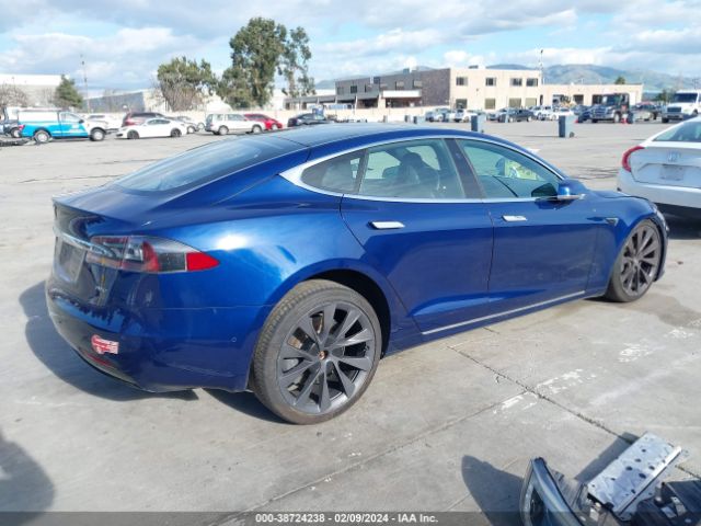 Photo 3 VIN: 5YJSA1E23JF257114 - TESLA MODEL S 