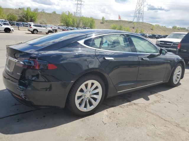 Photo 2 VIN: 5YJSA1E23JF281946 - TESLA MODEL S 