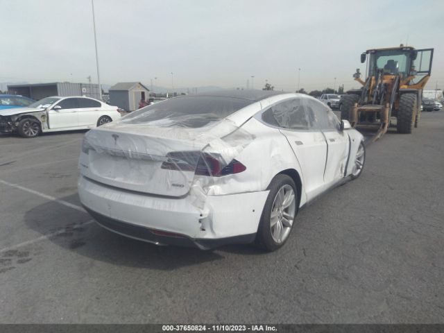 Photo 0 VIN: 5YJSA1E24FF105205 - TESLA MODEL S 