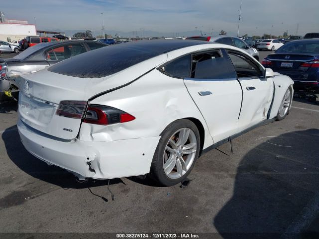 Photo 5 VIN: 5YJSA1E24FF105205 - TESLA MODEL S 