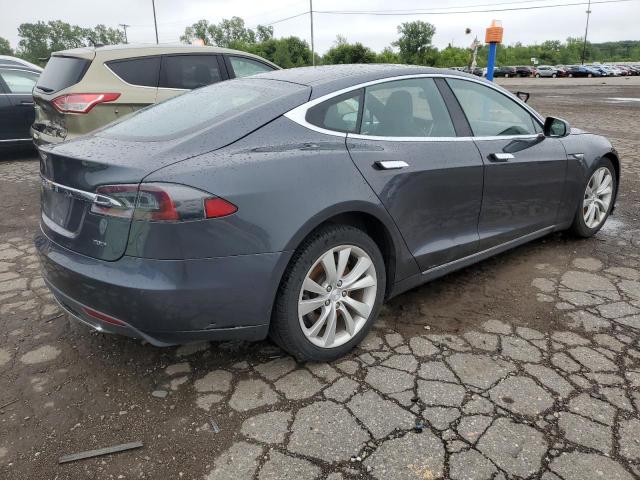 Photo 2 VIN: 5YJSA1E24FF111411 - TESLA MODEL S 