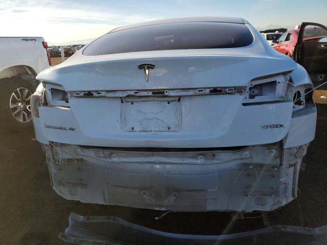 Photo 5 VIN: 5YJSA1E24FF114051 - TESLA MODEL S 