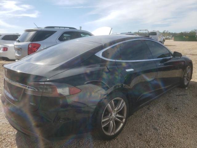 Photo 2 VIN: 5YJSA1E24GF125035 - TESLA MODEL S 