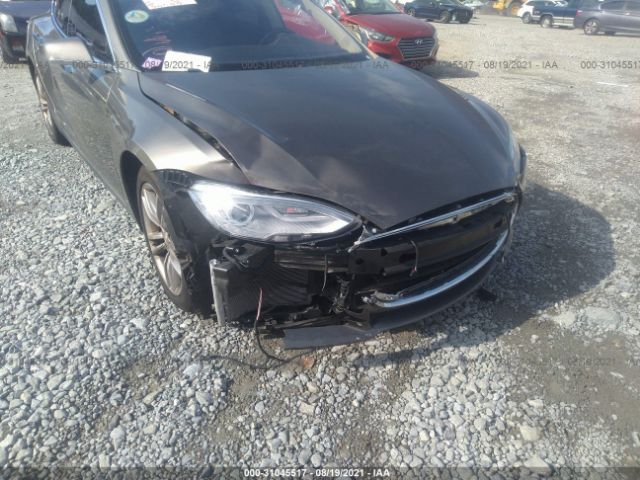 Photo 5 VIN: 5YJSA1E24GF125195 - TESLA MODEL S 