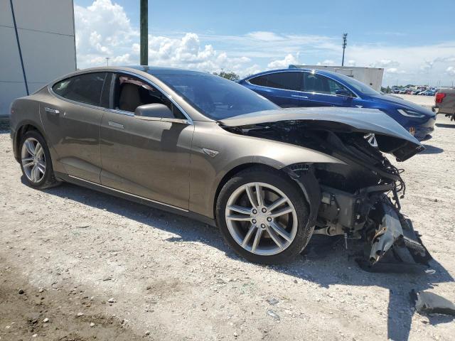 Photo 3 VIN: 5YJSA1E24GF131563 - TESLA MODEL S 