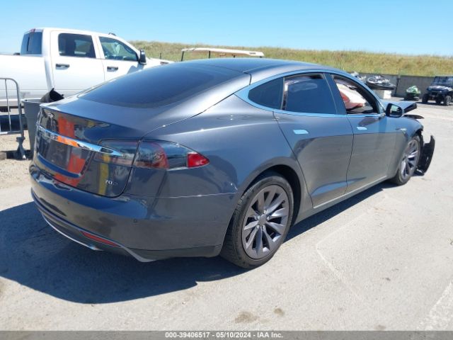 Photo 3 VIN: 5YJSA1E24GF135340 - TESLA MODEL S 