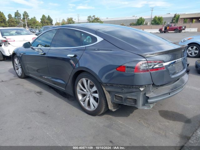 Photo 2 VIN: 5YJSA1E24GF149903 - TESLA MODEL S 