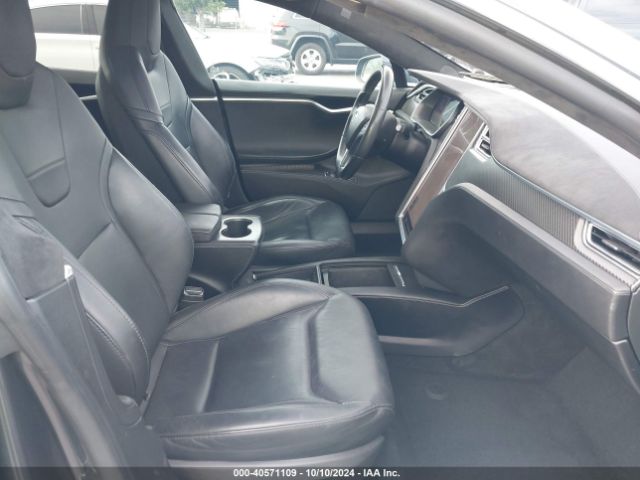 Photo 4 VIN: 5YJSA1E24GF149903 - TESLA MODEL S 