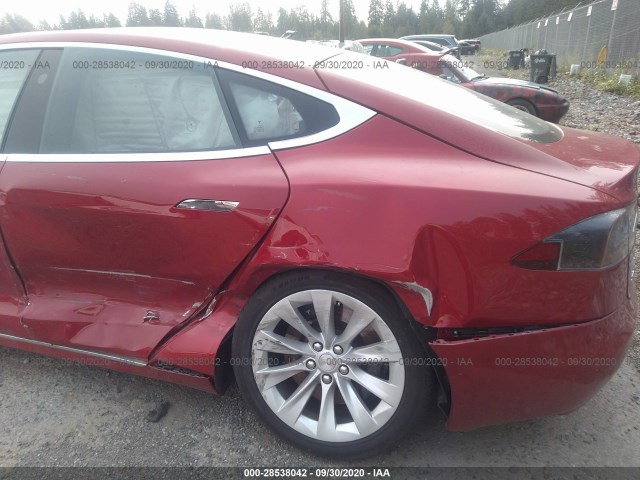 Photo 5 VIN: 5YJSA1E24GF167866 - TESLA MODEL-S 