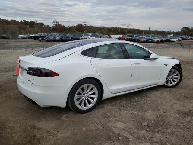 Photo 2 VIN: 5YJSA1E24GF174705 - TESLA MODEL S 