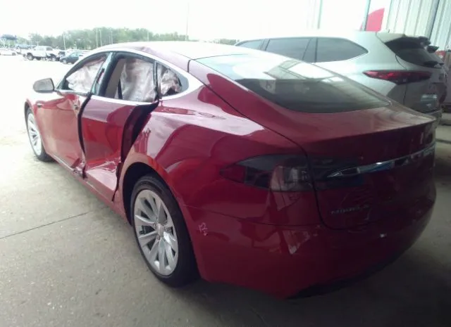 Photo 2 VIN: 5YJSA1E24HF198682 - TESLA MODEL S 