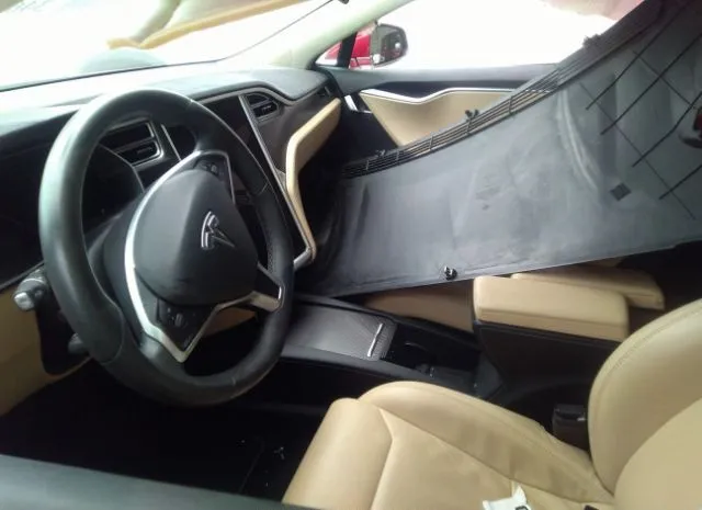 Photo 4 VIN: 5YJSA1E24HF198682 - TESLA MODEL S 