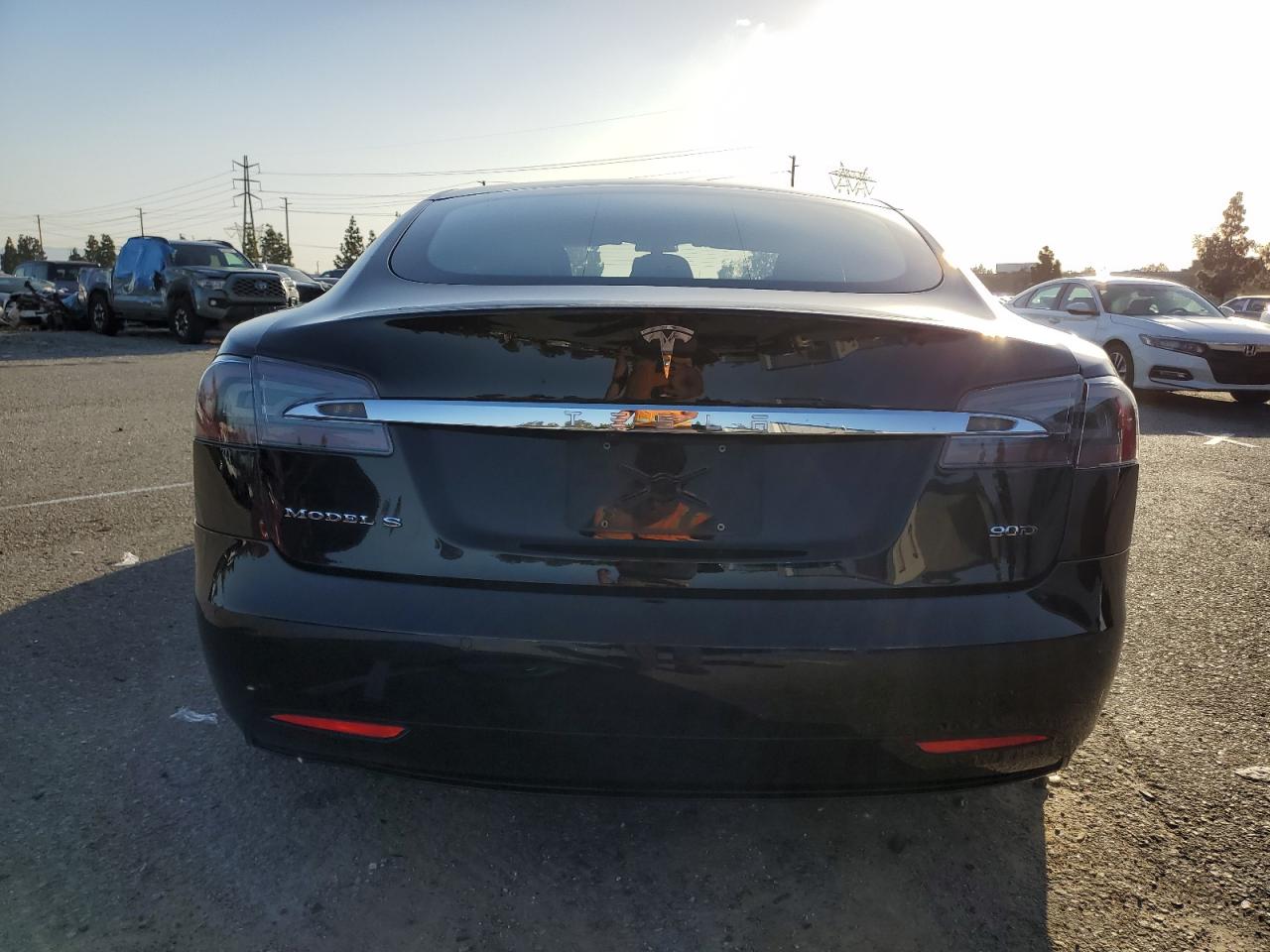 Photo 5 VIN: 5YJSA1E24HF204819 - TESLA MODEL S 