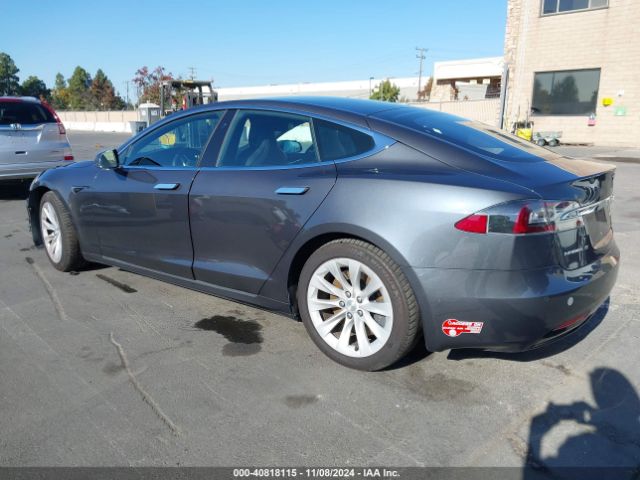 Photo 2 VIN: 5YJSA1E24HF209454 - TESLA MODEL S 