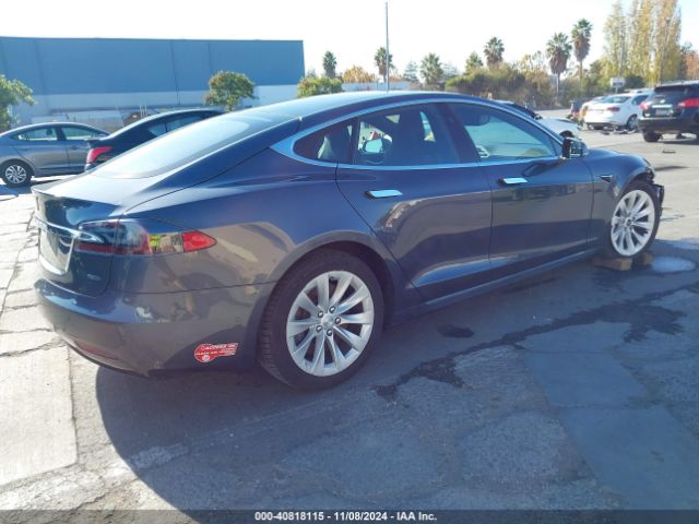 Photo 3 VIN: 5YJSA1E24HF209454 - TESLA MODEL S 