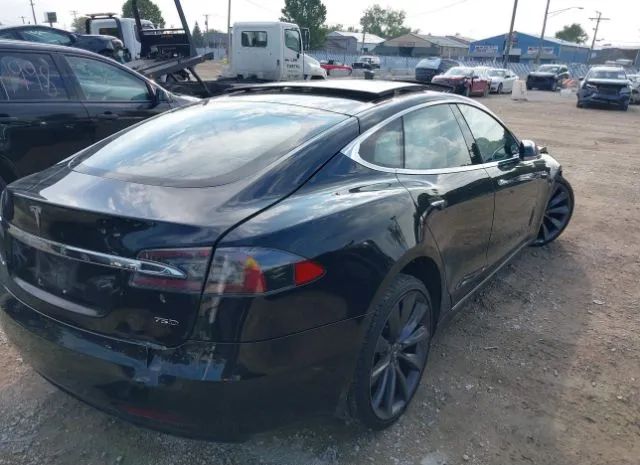 Photo 3 VIN: 5YJSA1E24HF211334 - TESLA MODEL S 