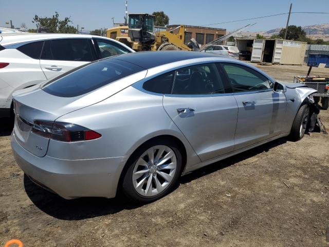 Photo 2 VIN: 5YJSA1E24JF249748 - TESLA MODEL S 