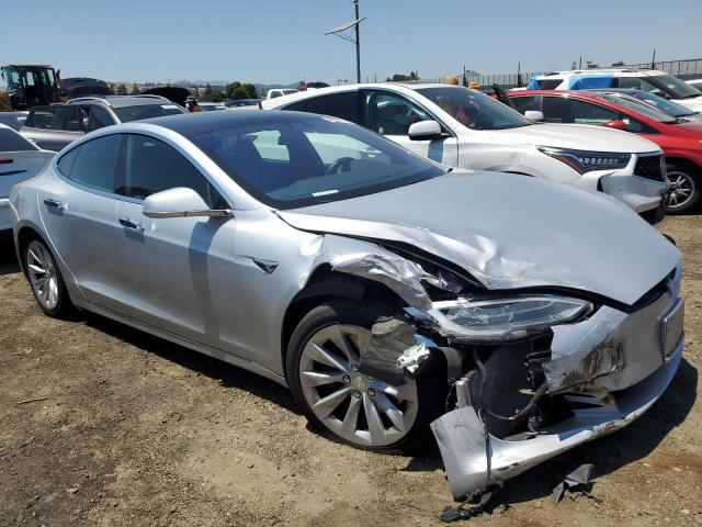 Photo 3 VIN: 5YJSA1E24JF249748 - TESLA MODEL S 