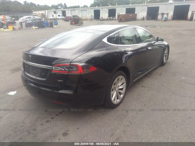 Photo 3 VIN: 5YJSA1E24JF275508 - TESLA MODEL S 