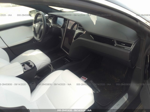 Photo 4 VIN: 5YJSA1E24KF313336 - TESLA MODEL S 