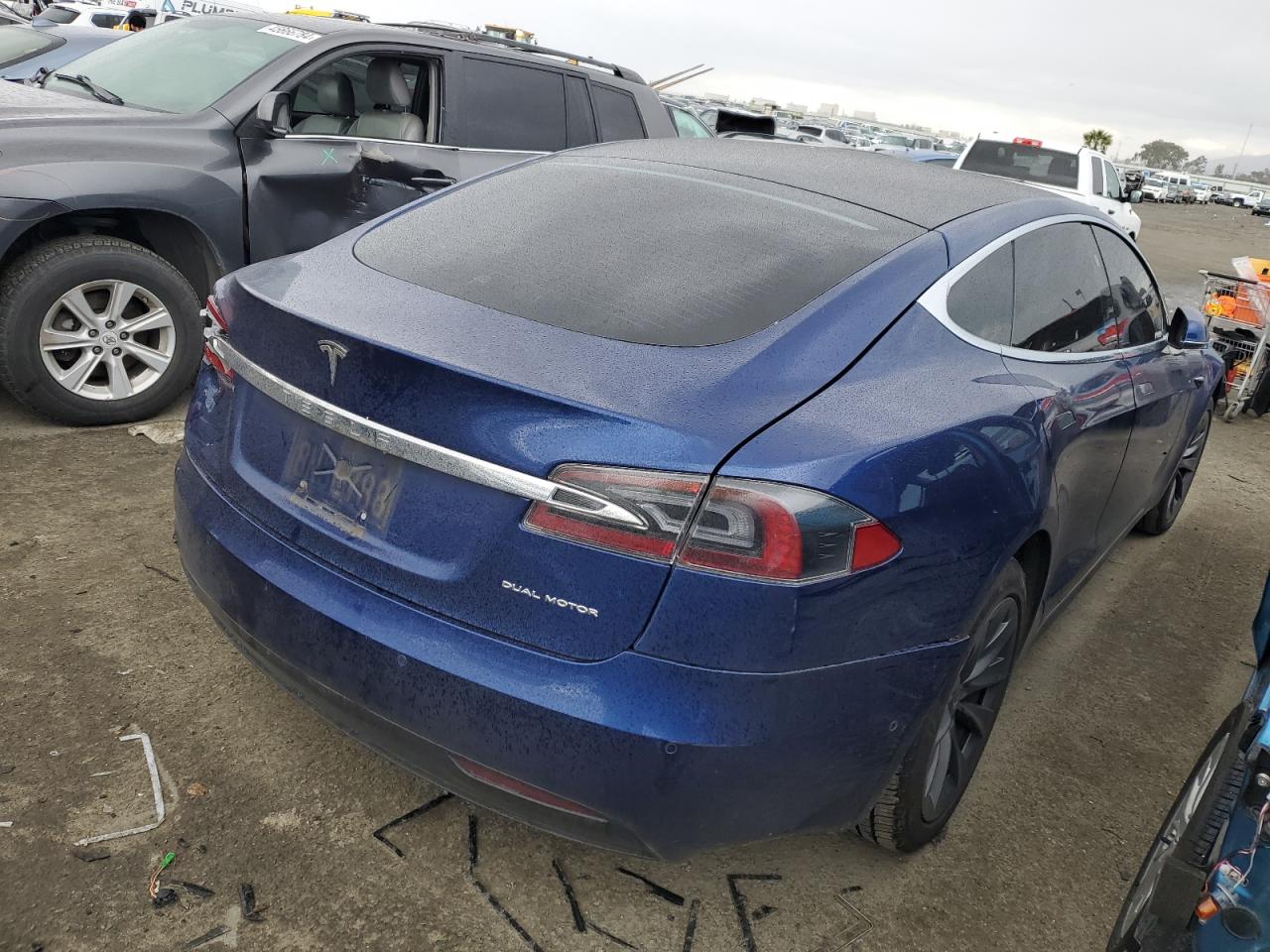 Photo 2 VIN: 5YJSA1E24LF361856 - TESLA MODEL S 