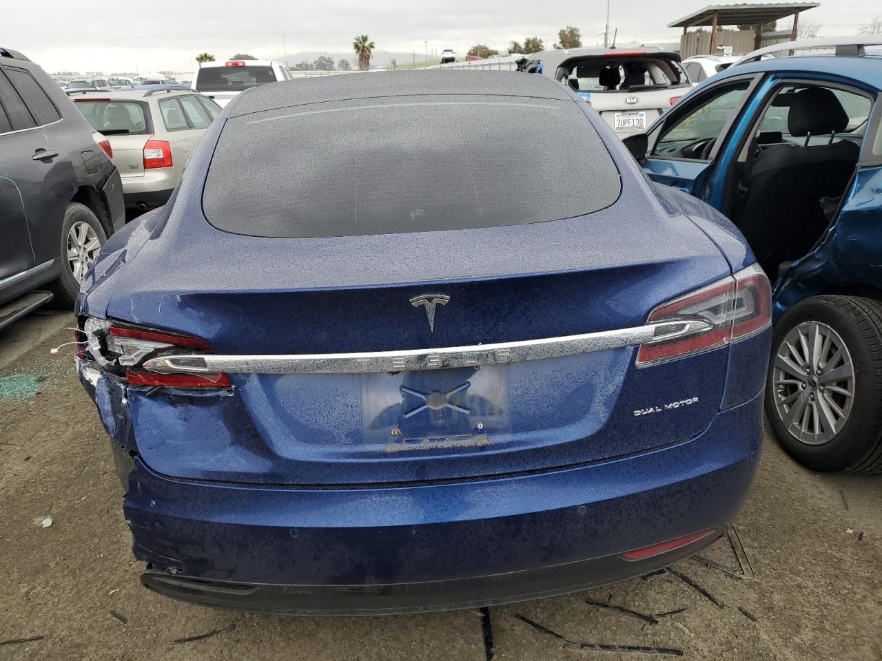 Photo 5 VIN: 5YJSA1E24LF361856 - TESLA MODEL S 