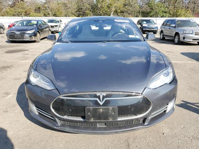 Photo 4 VIN: 5YJSA1E25FF111921 - TESLA MODEL S 