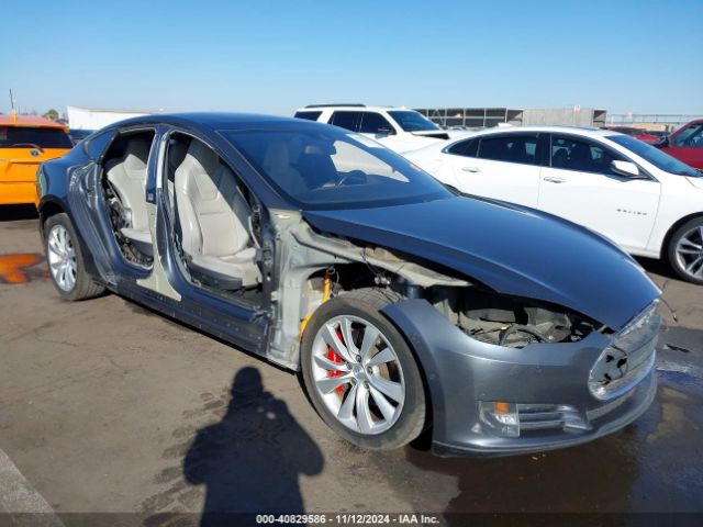 Photo 5 VIN: 5YJSA1E25FF118870 - TESLA MODEL S 