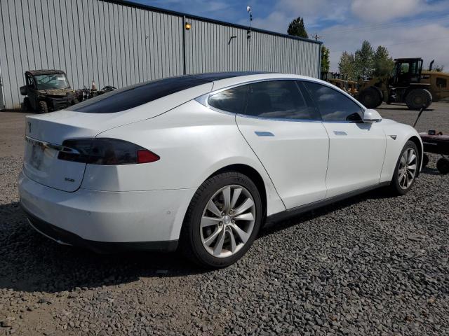 Photo 2 VIN: 5YJSA1E25GF128560 - TESLA MODEL S 