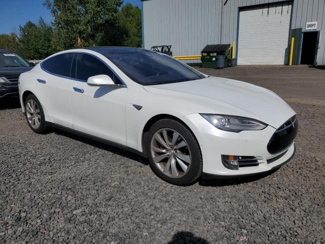 Photo 3 VIN: 5YJSA1E25GF128560 - TESLA MODEL S 