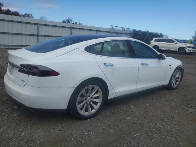 Photo 2 VIN: 5YJSA1E25GF129885 - TESLA MODEL S 