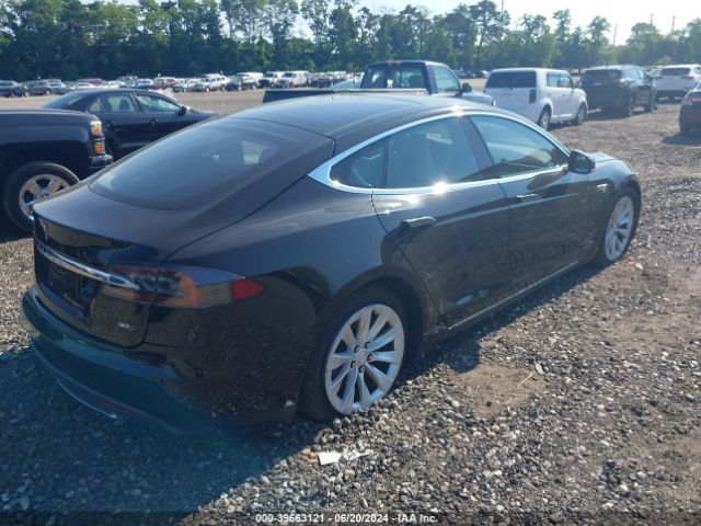 Photo 3 VIN: 5YJSA1E25GF133287 - TESLA MODEL S 