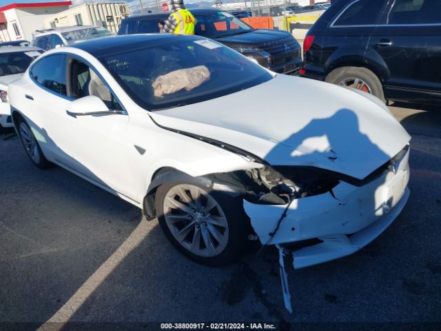 Photo 0 VIN: 5YJSA1E25GF138411 - TESLA MODEL S 