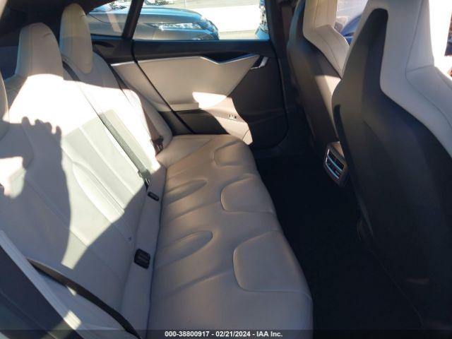 Photo 7 VIN: 5YJSA1E25GF138411 - TESLA MODEL S 