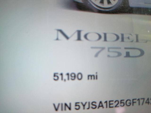 Photo 8 VIN: 5YJSA1E25GF174261 - TESLA MODEL S 