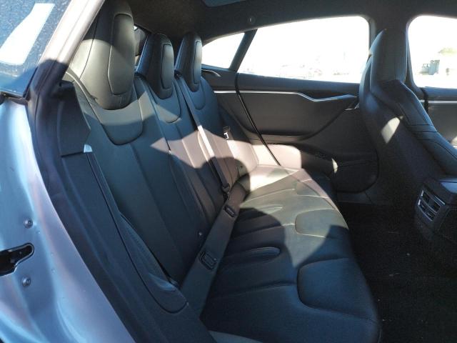 Photo 9 VIN: 5YJSA1E25GF174261 - TESLA MODEL S 