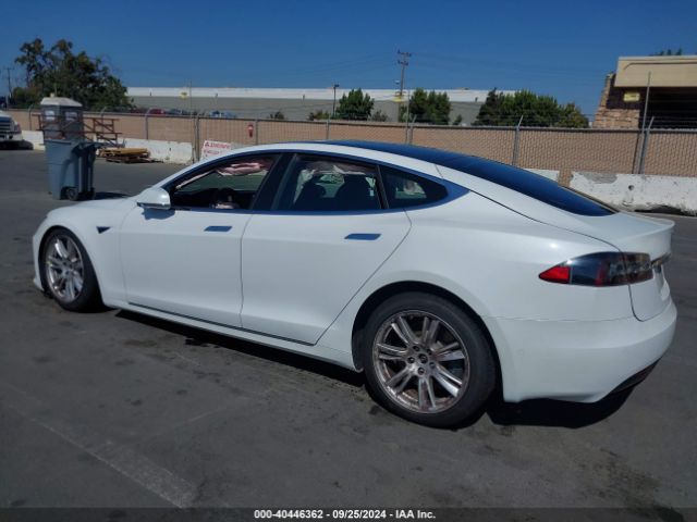 Photo 2 VIN: 5YJSA1E25MF427686 - TESLA MODEL S 