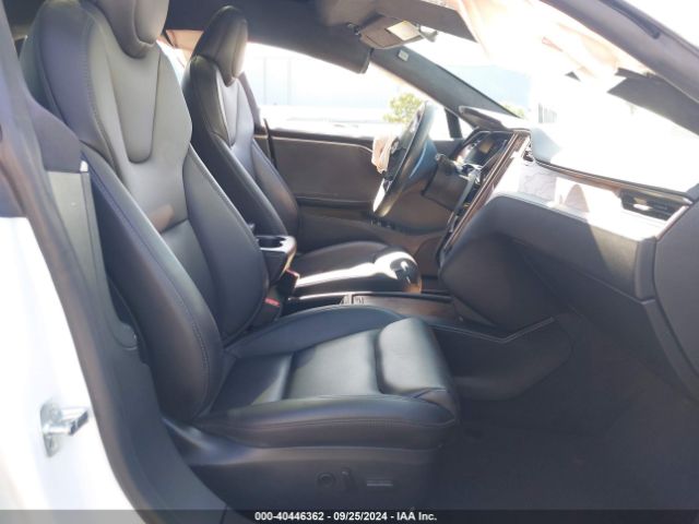 Photo 4 VIN: 5YJSA1E25MF427686 - TESLA MODEL S 