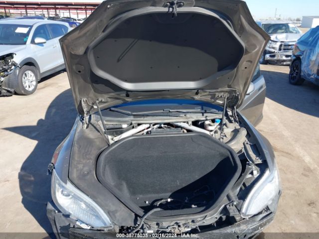 Photo 9 VIN: 5YJSA1E26FF107201 - TESLA MODEL S 