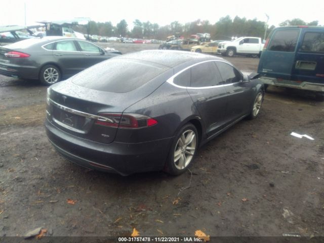 Photo 3 VIN: 5YJSA1E26FF118215 - TESLA MODEL S 