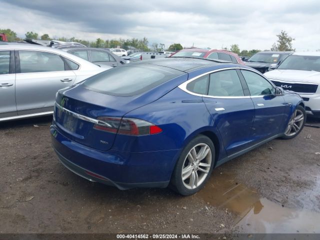 Photo 3 VIN: 5YJSA1E26GF123268 - TESLA MODEL S 